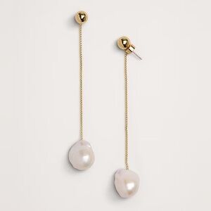 NEW Banana Republic Pearl & Chain Earrings